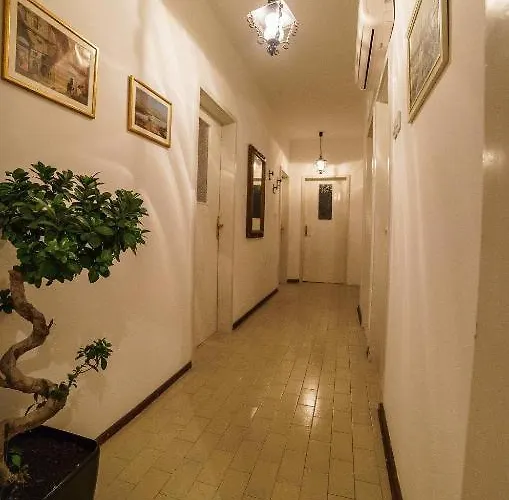 Split Beach Apartment 스플리트