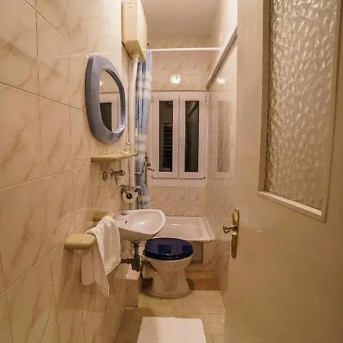 아파트 Split Beach Apartment *