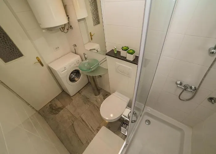아파트 Split Beach Apartment 스플리트