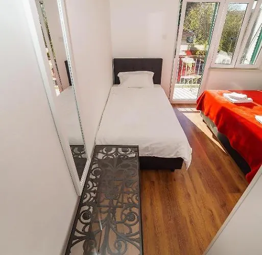아파트 Split Beach Apartment 스플리트